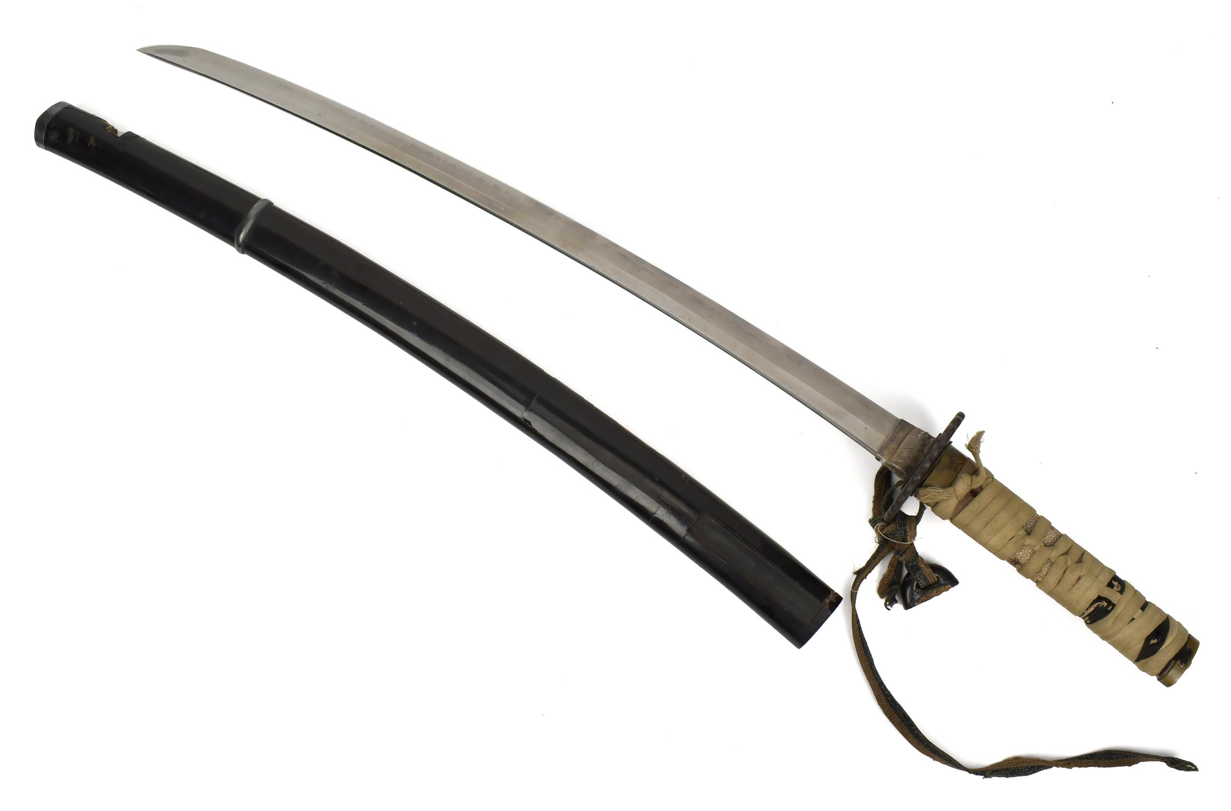 VINTAGE JAPANESE WAKIZASHI SWORD. A