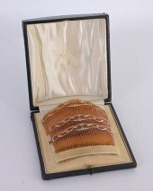 VINTAGE J.C VICKERY COMB SETVi