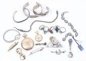 Vintage jewelry grouping to in