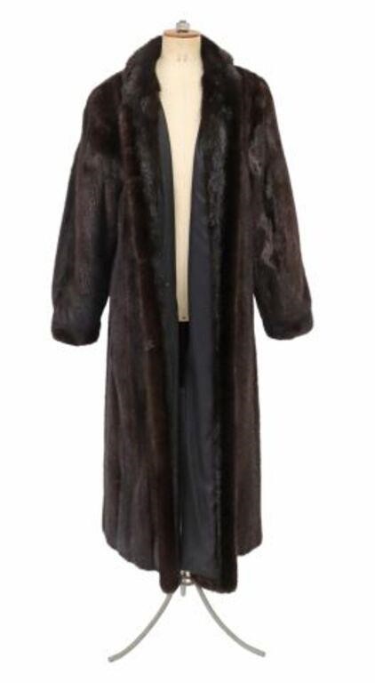 VINTAGE LADY'S BLACK DIAMOND