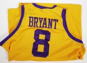VINTAGE LAKERS KOBE BRYANT #8