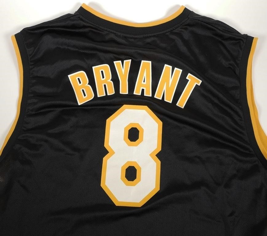 VINTAGE LAKERS KOBE BRYANT #8