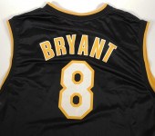 VINTAGE LAKERS KOBE BRYANT #8