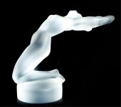 VINTAGE LALIQUE FIGURAL PAPERW