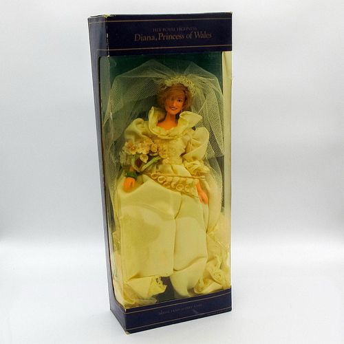 VINTAGE LAUNEY HACHMANN DOLL,