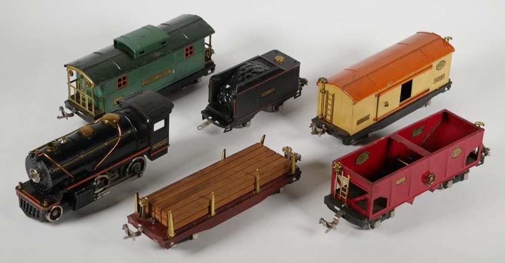 VINTAGE LIONEL ELECTRIC TRAIN