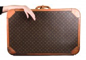 VINTAGE LOUIS VUITTON HARD SUI