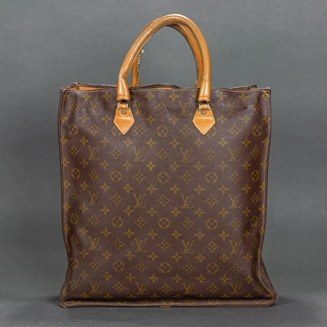 VINTAGE LOUIS VUITTON MONOGRAM