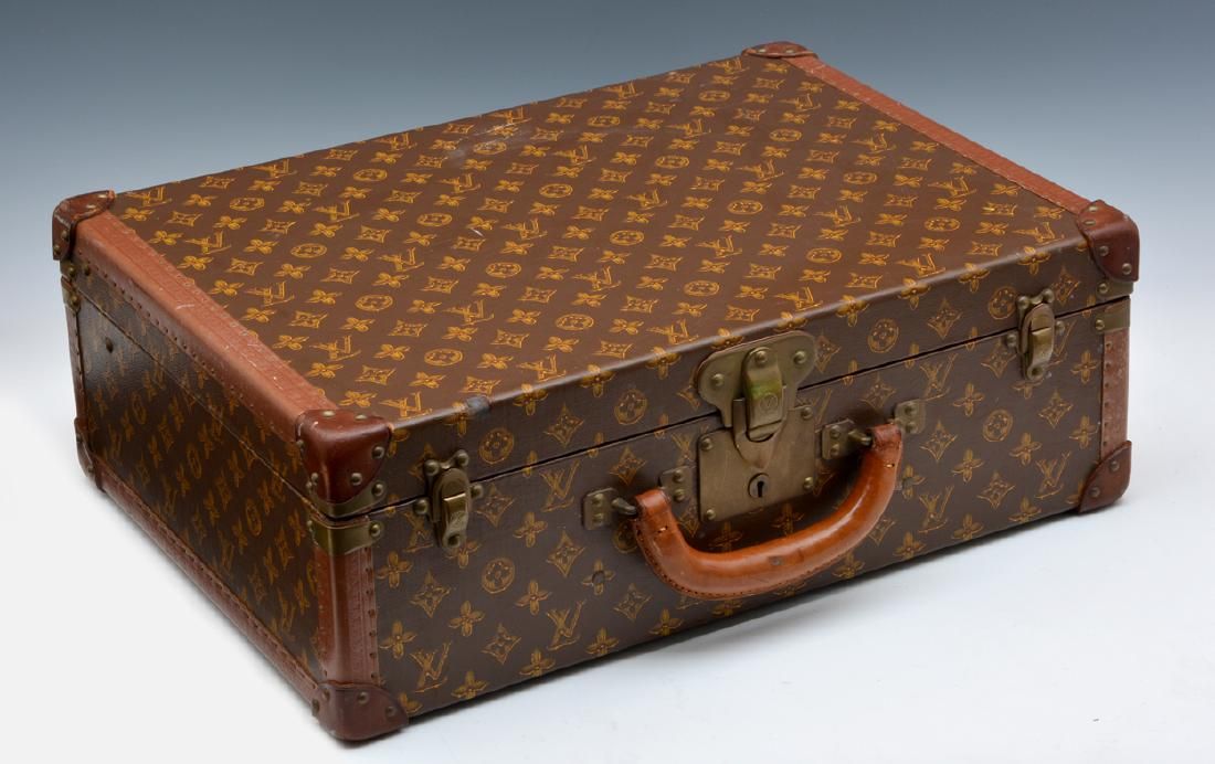 VINTAGE LOUIS VUITTON