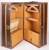 VINTAGE LOUIS VUITTON WARDROBE