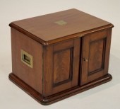 VINTAGE MAHOGANY TABLETOP CAMP