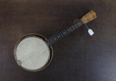 VINTAGE MAUNA LOA BANJO UKULEL