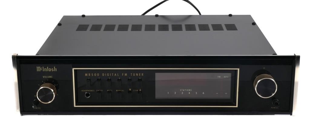VINTAGE MCINTOSH MR500 DIGITAL FM