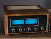 VINTAGE MCINTOSH POWER AMPLIFI
