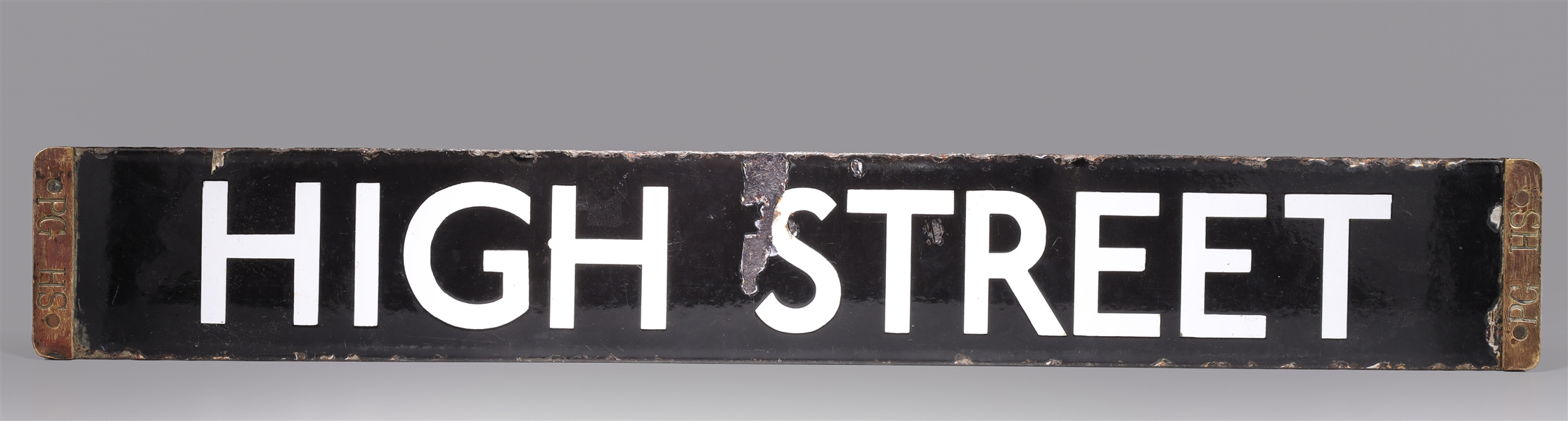 Vintage metal district line tube