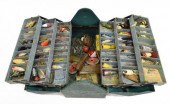 VINTAGE METAL FISHING TACKLE B
