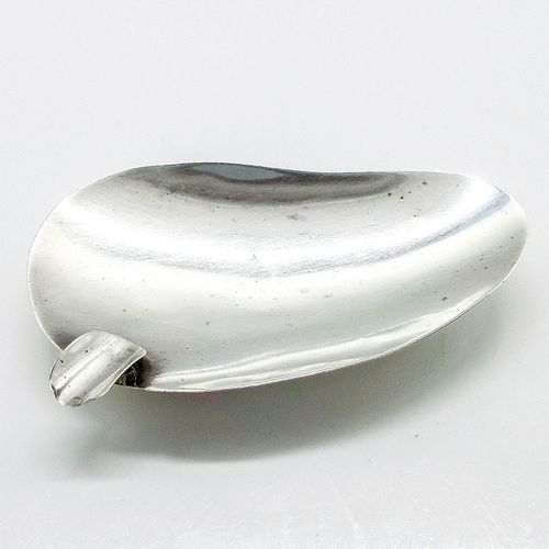 VINTAGE MEXICAN STERLING SILVER