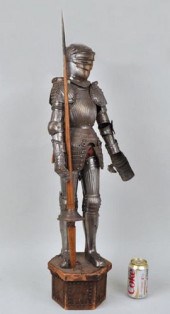 VINTAGE MINIATURE METAL JOINTE