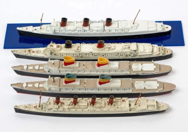 VINTAGE MINIATURE MODELS OF