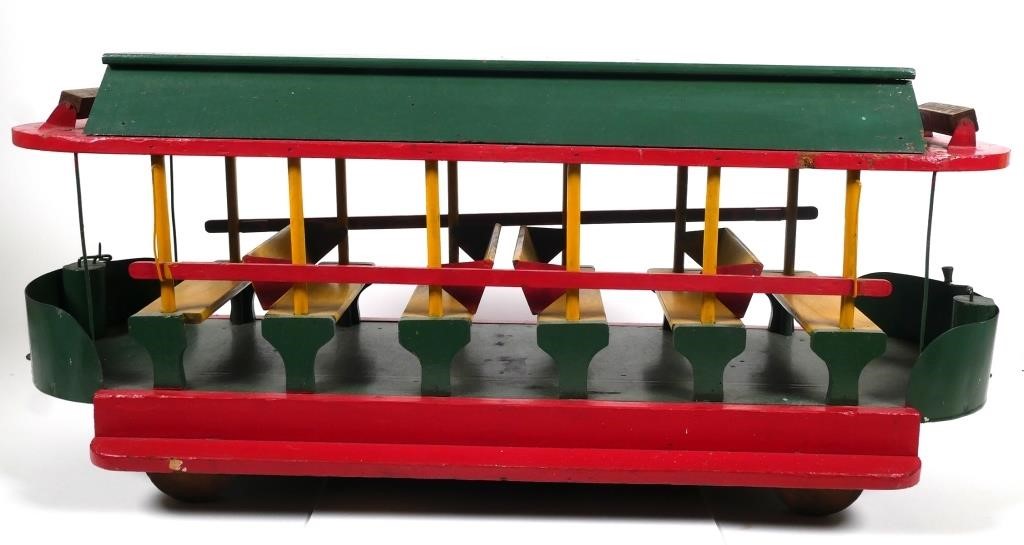 VINTAGE MODEL NEW YORK TROLLEY