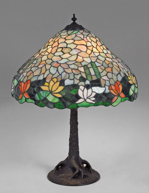 VINTAGE MOSAIC GLASS TABLE LAMP