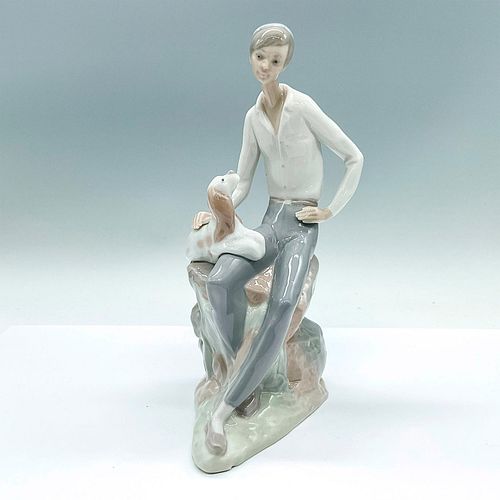 VINTAGE NAO BY LLADRO PORCELAIN MAN