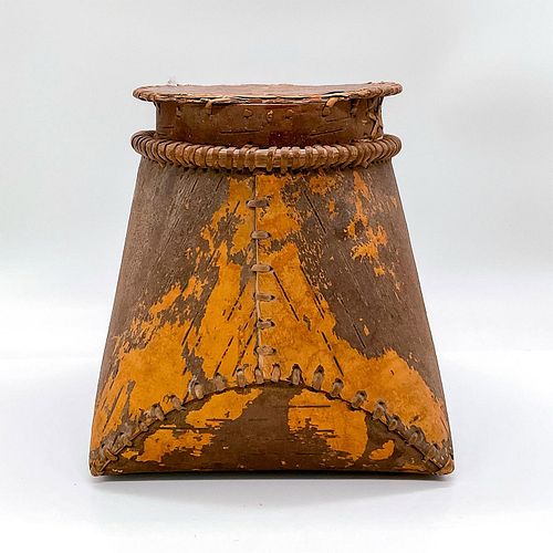 VINTAGE NATIVE AMERICAN BIRCH