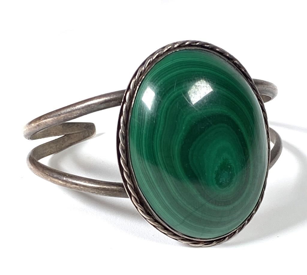 VINTAGE NAVAJO STERLING MALACHITE