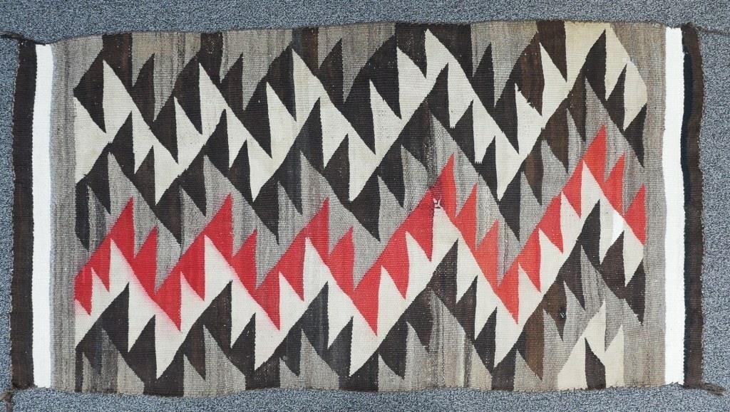VINTAGE NAVAJO TRADITIONAL