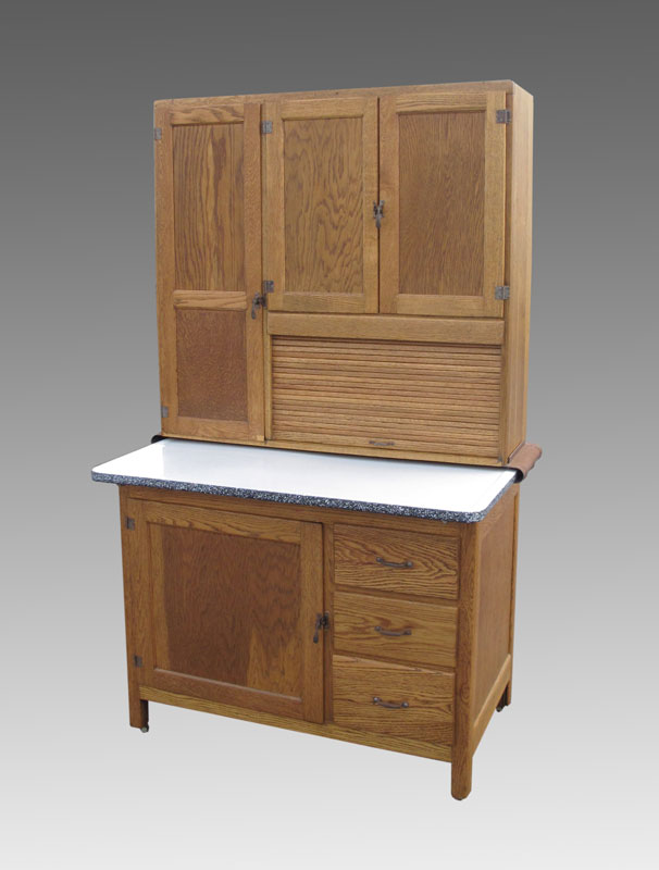 VINTAGE OAK HOOSIER TYPE CABINET: