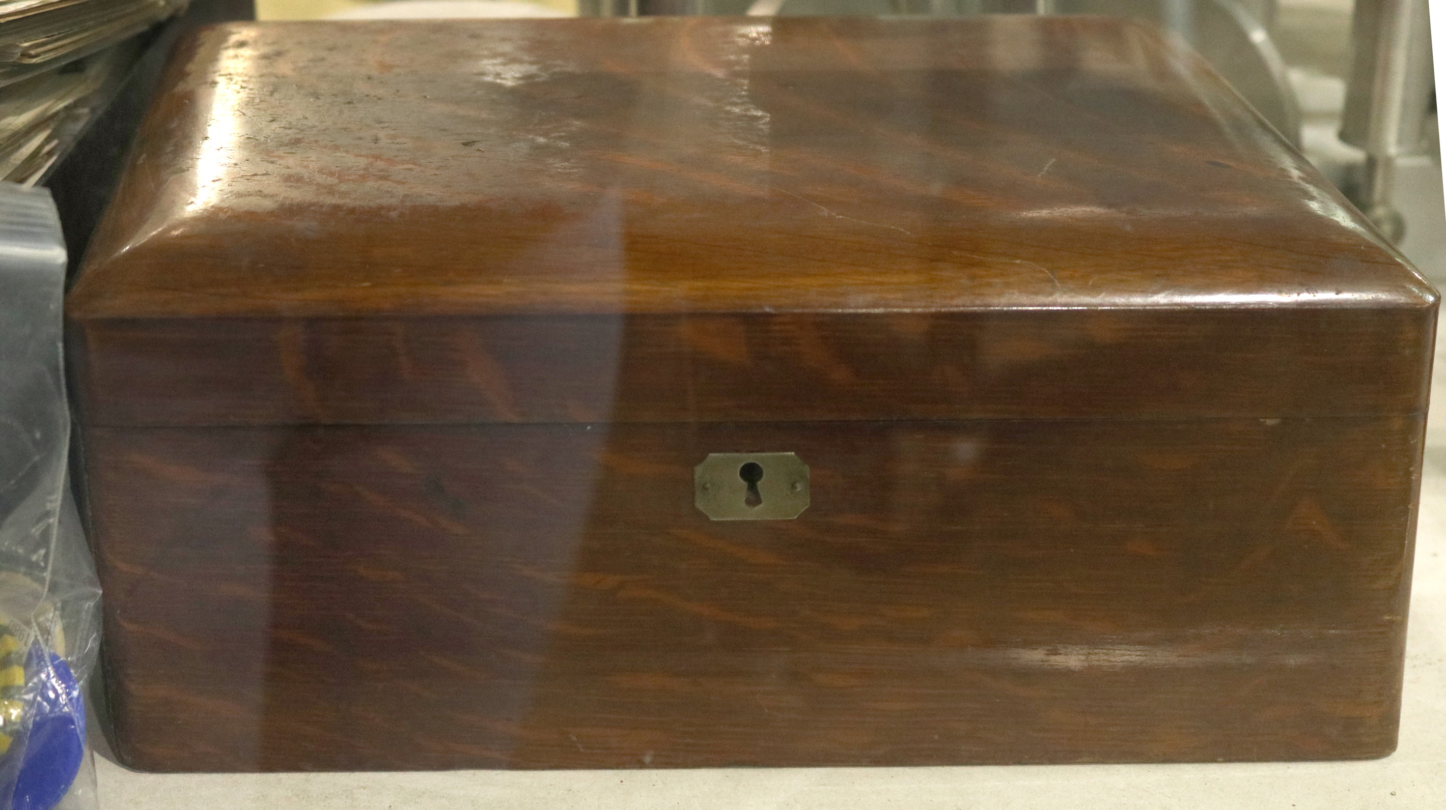 VINTAGE OAK POKER BOX WITH RACK FOR