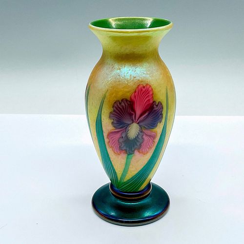 VINTAGE ORIENT & FLUME ART GLASS