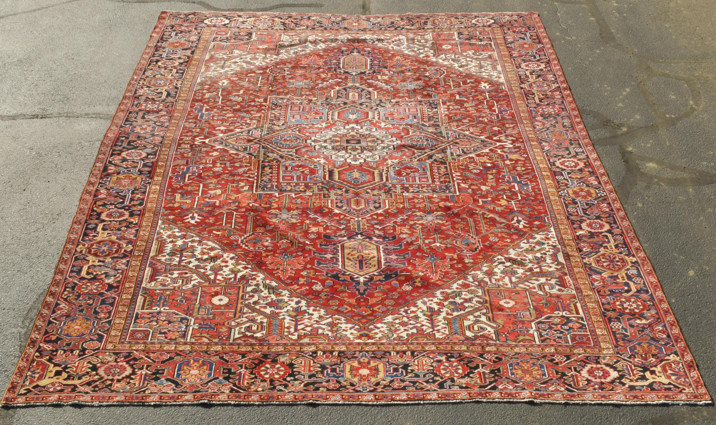 VINTAGE ORIENTAL ROOM SIZE HERIZ