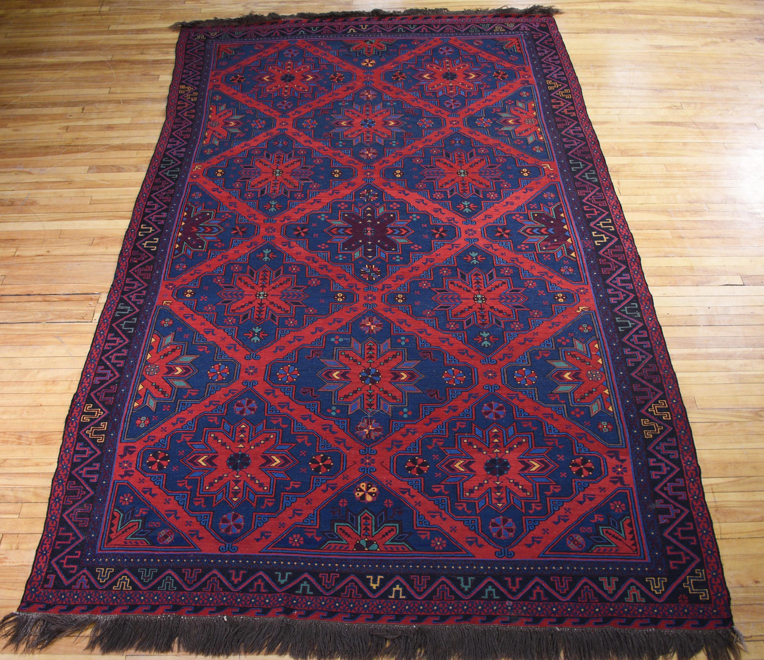 VINTAGE ORIENTAL SOUMAK ROOM SIZE