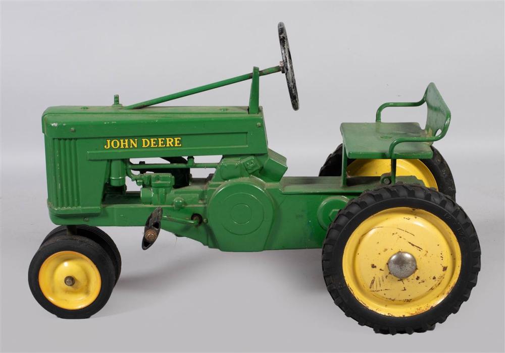 VINTAGE PAINTED METAL JOHN DEERE