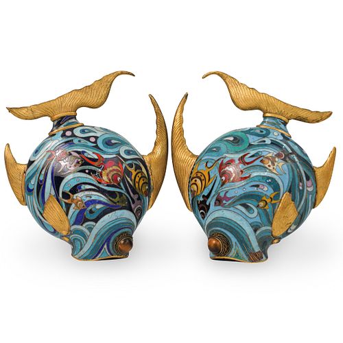 VINTAGE PAIR OF CHINESE CLOISONNE