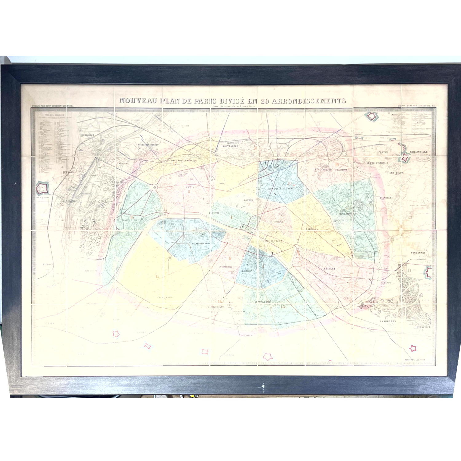 Vintage Paris , France Map.