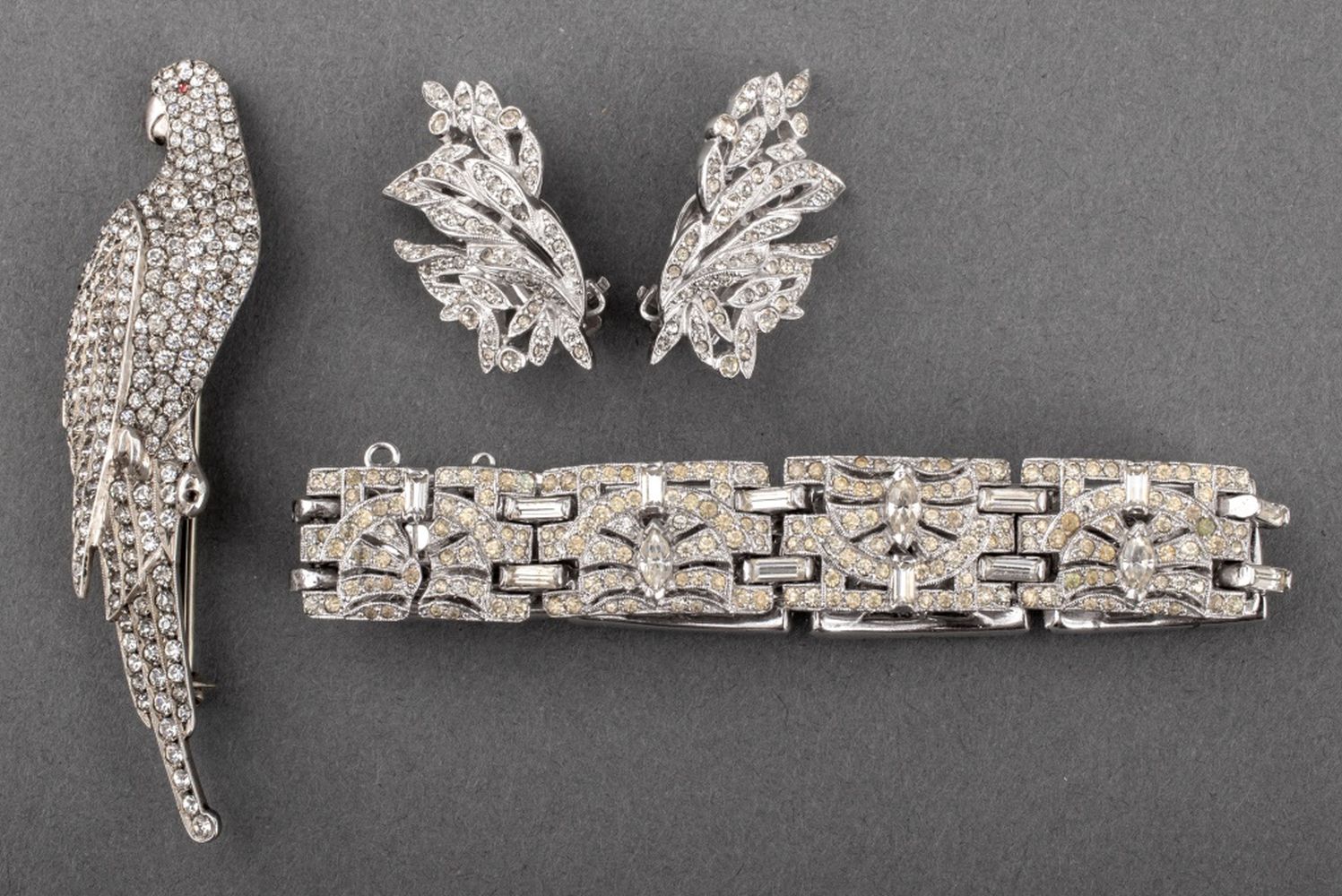 VINTAGE PASTE JEWELRY, 3 PIECES