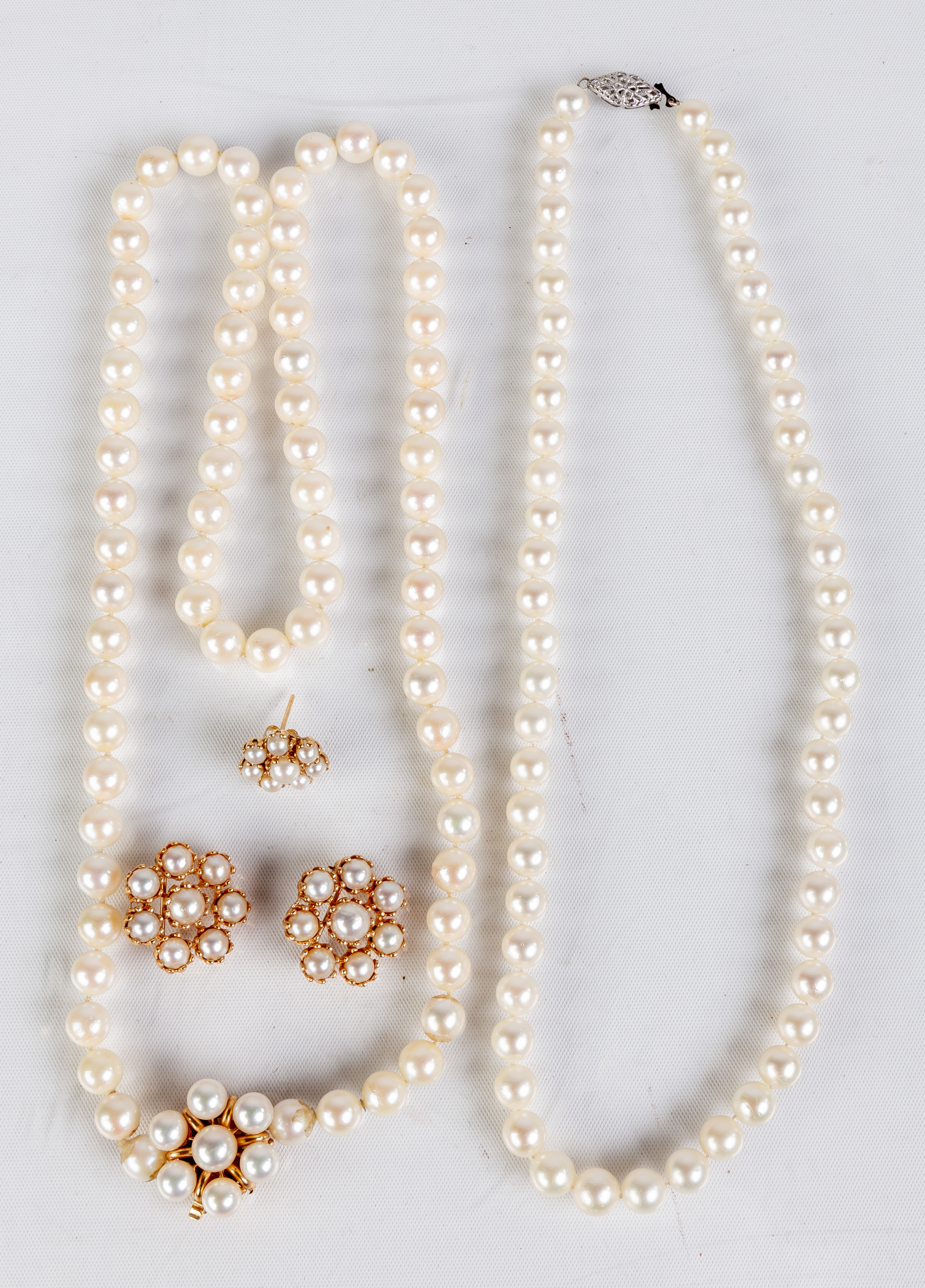 VINTAGE PEARL JEWELRY Vintage Pearl