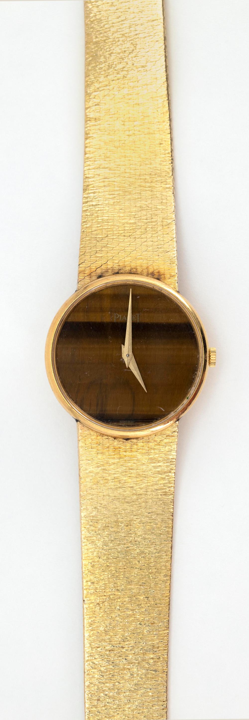 VINTAGE PIAGET GOLD AND TIGER'S EYE