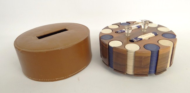 Vintage poker set including case