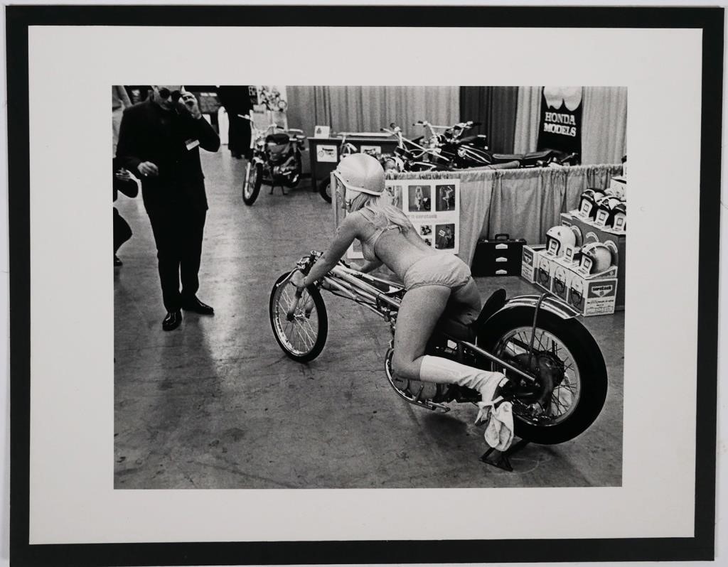 VINTAGE PROTOTYPE MOTORCYCLE PHOTO,