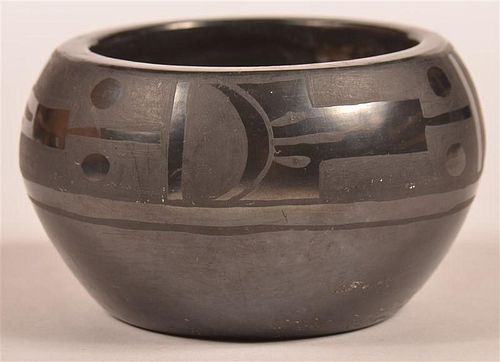 VINTAGE PUEBLO BLACK ON BLACKWARE