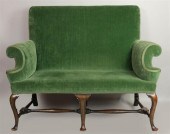 VINTAGE QUEEN ANNE STYLE STRIE