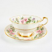 VINTAGE QUEEN ELIZABETH CORONA