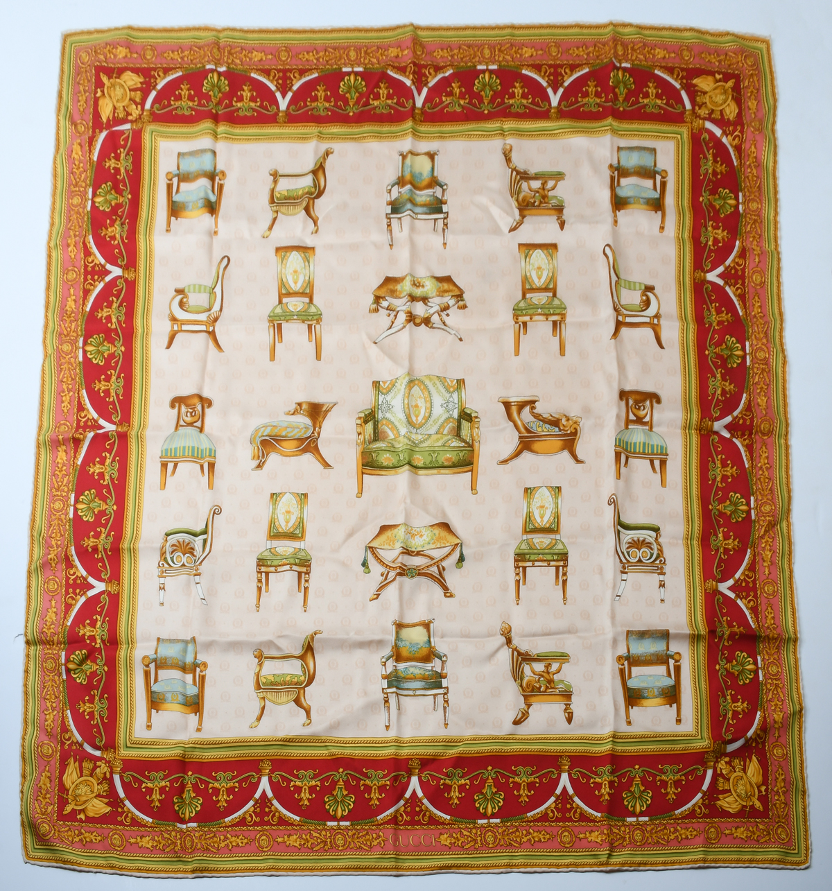 VINTAGE RED & GOLD GUCCI