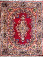 VINTAGE RED HUE HAND KNOTTED W