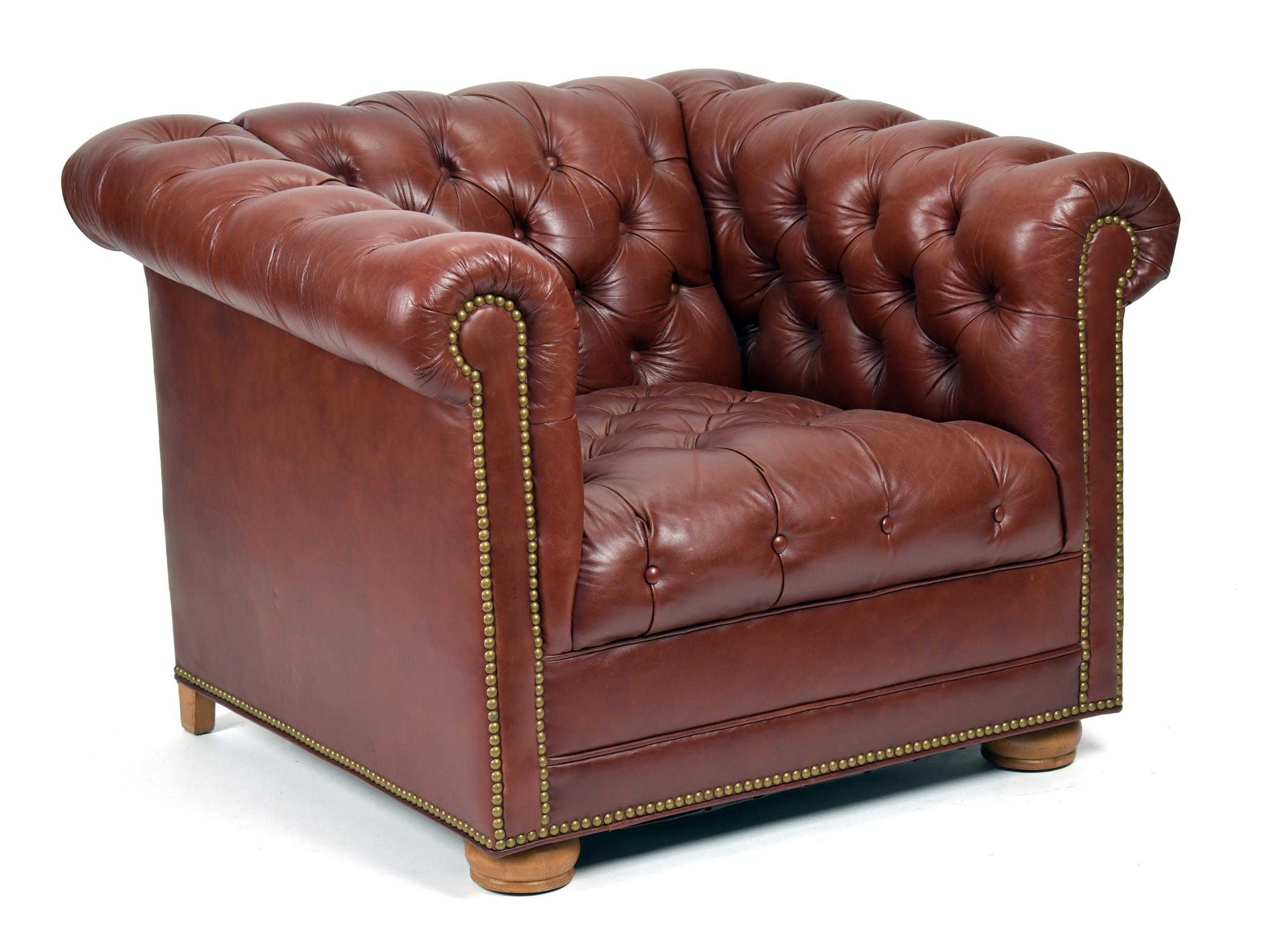 VINTAGE RED LEATHER TUFTED