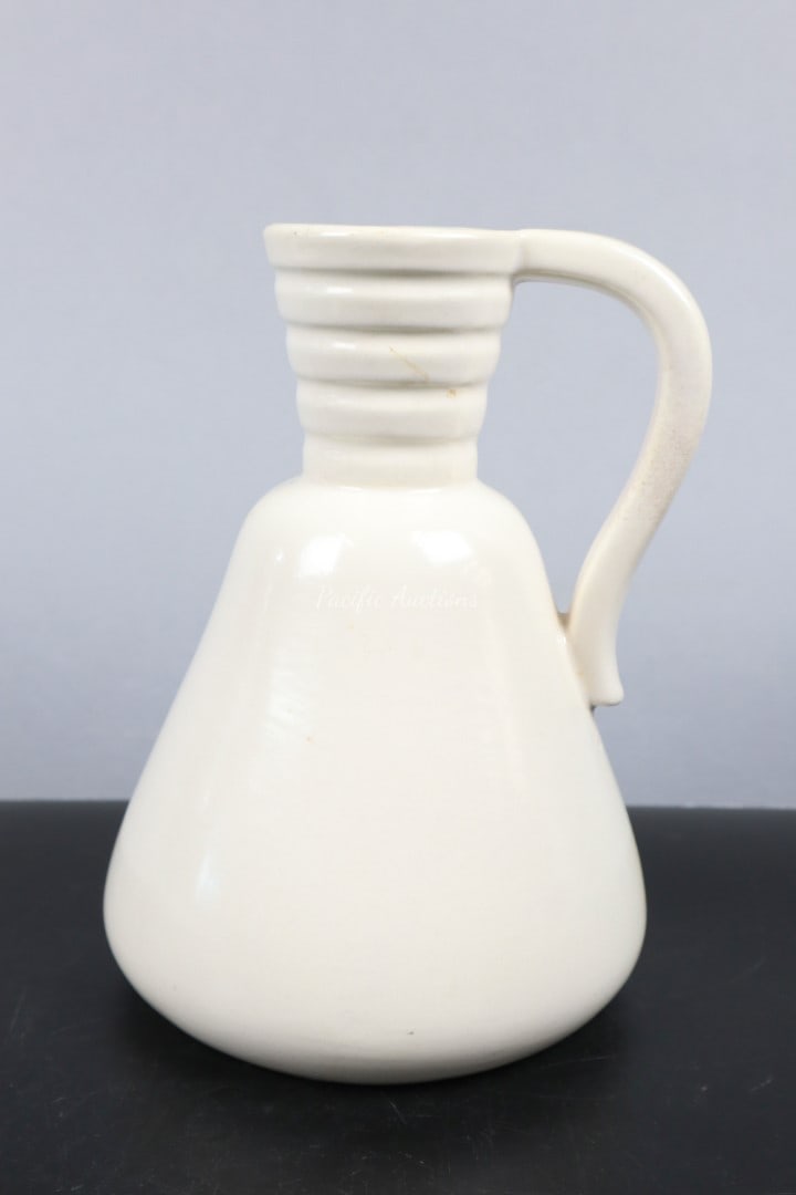 VINTAGE RED WING POTTERY PITCHER