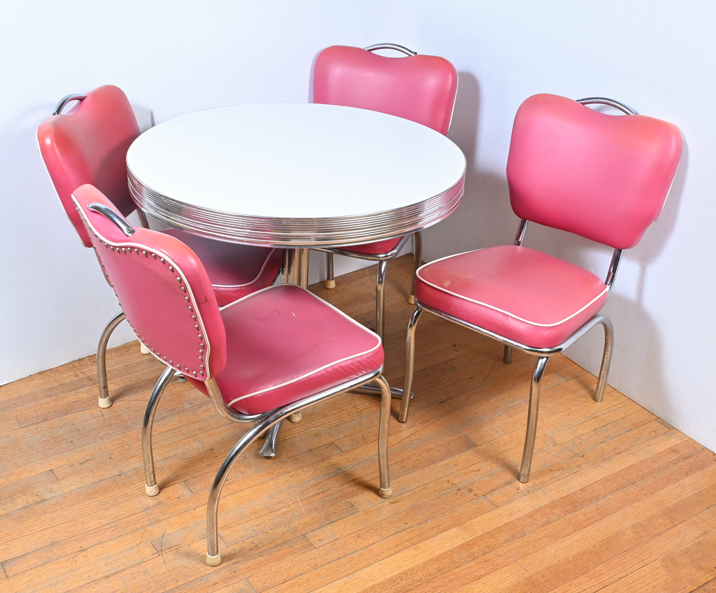 VINTAGE RETRO 5 PIECE DINETTE